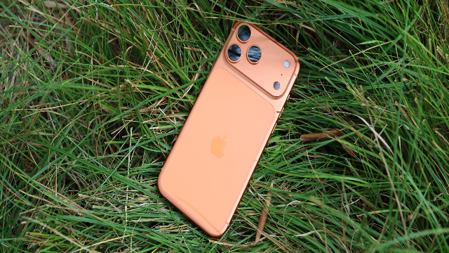 Mengulas iPhone 17 Pro Max: Smartphone Premium dengan Teknologi Masa Depan